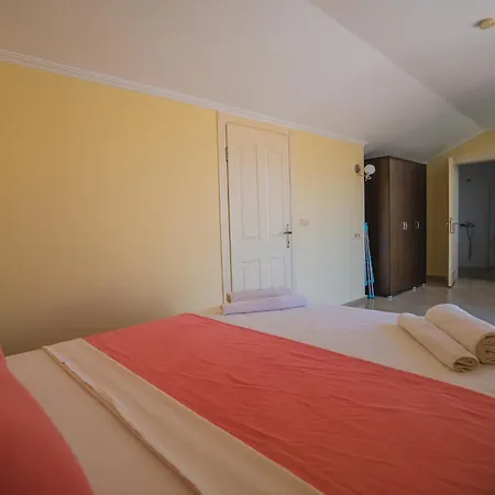 Sunset Club Aqualettings Pearl 7 Villa *