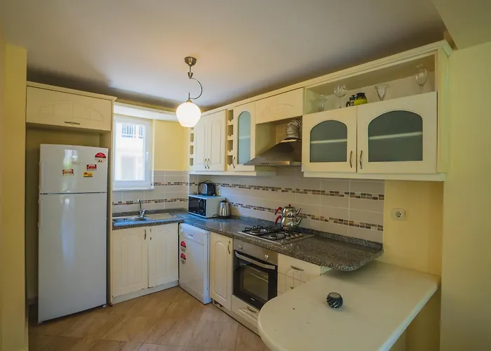 Sunset Club Aqualettings Pearl 7