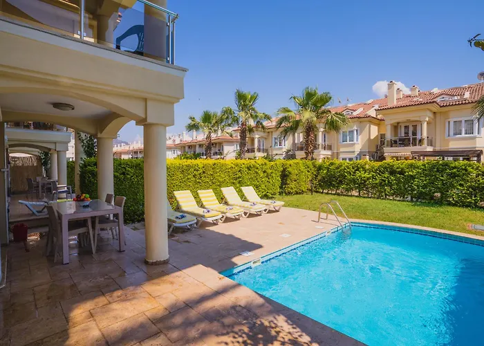 Sunset Club Aqualettings Pearl 7 Villa *